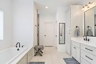 10116 T Bury Ln, Waco, TX 76708 - Photo 19