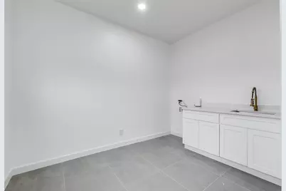 1739 Marfa Avenue, Dallas, TX 75216 - Photo 7