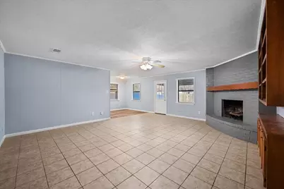 208 Gladstone Avenue, Corsicana, TX 75110 - Photo 3