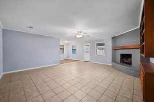 208 Gladstone Ave, Corsicana, TX 75110 - Photo 3