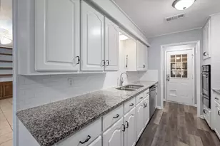 208 Gladstone Ave, Corsicana, TX 75110 - Photo 21