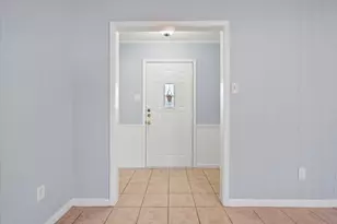 208 Gladstone Ave, Corsicana, TX 75110 - Photo 9