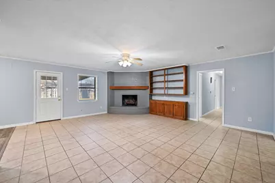 208 Gladstone Avenue, Corsicana, TX 75110 - Photo 11