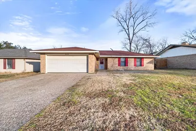 208 Gladstone Avenue, Corsicana, TX 75110 - Photo 25