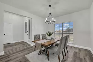 100 Falcons Eye Ct, Weatherford, TX 76087 - Photo 7