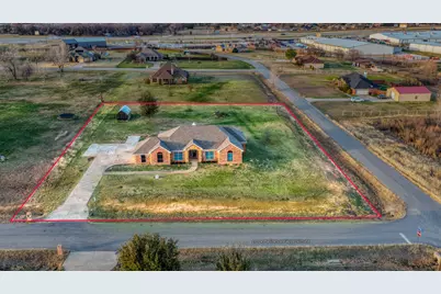 100 Falcons Eye Court, Weatherford, TX 76087 - Photo 35