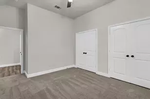 100 Falcons Eye Ct, Weatherford, TX 76087 - Photo 29