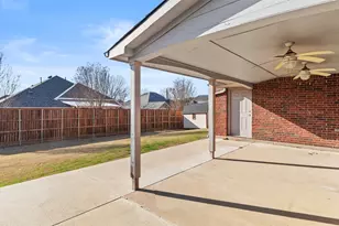 2901 St Charles Dr, Mansfield, TX 76063 - Photo 35