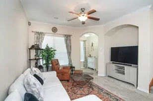 8624 Iron Horse Dr, Irving, TX 75063 - Photo 9