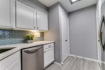 15151 Berry Trail #1208, Dallas, TX 75248 - Photo 9