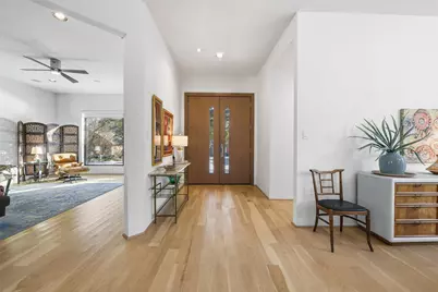 1901 Crockett Circle, Irving, TX 75038 - Photo 5