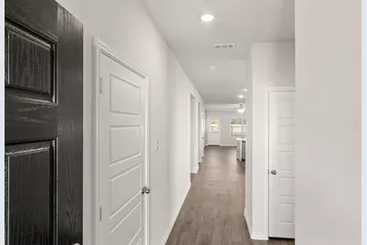 1104 Runway Road, Fort Worth, TX 76131 - Photo 3