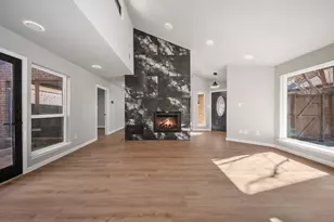 3303 Water Oak Ct, Farmers Branch, TX 75234 - Photo 3