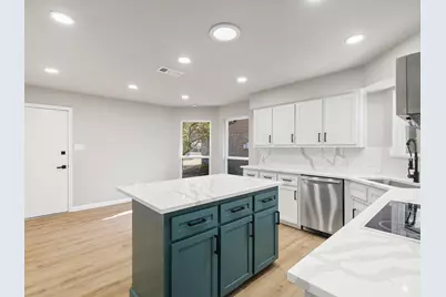 3303 Water Oak Court, Farmers Branch, TX 75234 - Photo 9