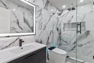 3303 Water Oak Ct, Farmers Branch, TX 75234 - Photo 17