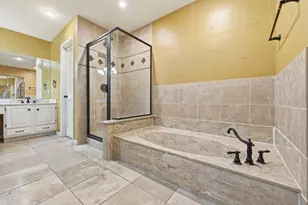 2105 Calico Ln, Arlington, TX 76011 - Photo 17