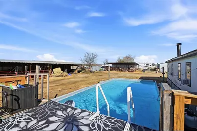 1881 Maier Road, Pilot Point, TX 76258 - Photo 33