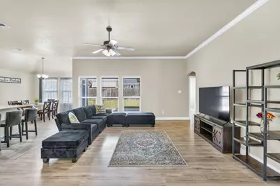 118 Cherokee Street, Greenville, TX 75402 - Photo 3