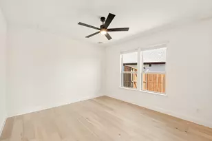 1700 Jaycreek Ct, McKinney, TX 75071 - Photo 15