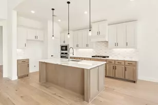 1700 Jaycreek Ct, McKinney, TX 75071 - Photo 11