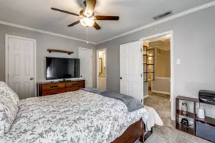 7510 Holly Hill Dr, Dallas, TX 75231 - Photo 17