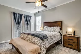 7510 Holly Hill Dr, Dallas, TX 75231 - Photo 15