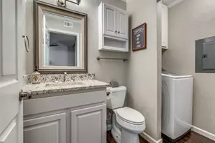 7510 Holly Hill Dr, Dallas, TX 75231 - Photo 13