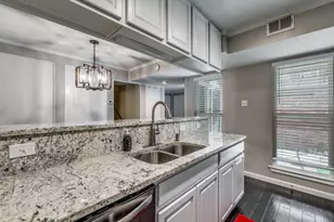 7510 Holly Hill Dr, Dallas, TX 75231 - Photo 13