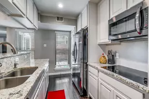 7510 Holly Hill Dr, Dallas, TX 75231 - Photo 5