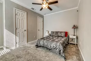 7510 Holly Hill Dr, Dallas, TX 75231 - Photo 19