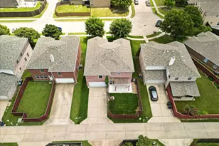 7767 Emilie Ln, Frisco, TX 75035 - Photo 33