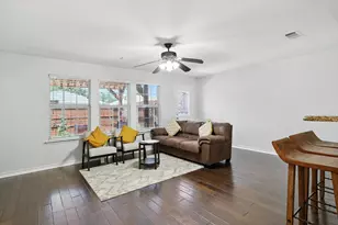 7767 Emilie Ln, Frisco, TX 75035 - Photo 9