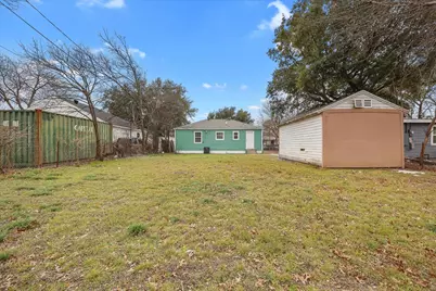 1611 Savoy Street, Dallas, TX 75224 - Photo 25