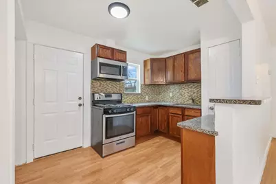 1611 Savoy Street, Dallas, TX 75224 - Photo 11