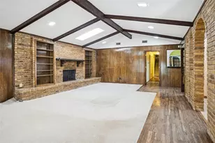 2709 Prairie Creek Ct, Plano, TX 75075 - Photo 3