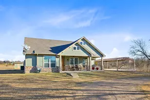 605 E Godley Ave, Godley, TX 76044 - Photo 3