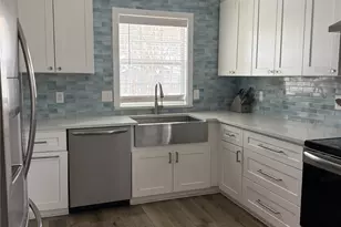 1719 Mayflower Dr, Carrollton, TX 75007 - Photo 1