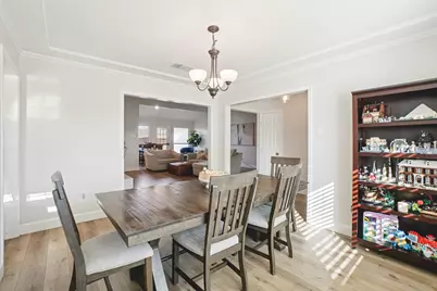 1719 Mayflower Drive, Carrollton, TX 75007 - Photo 5