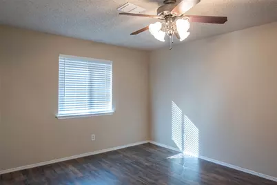 1565 Laurel Hall Lane, Little Elm, TX 75068 - Photo 17