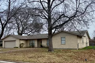 2004 Blue Bird Cir, Bonham, TX 75418 - Photo 27