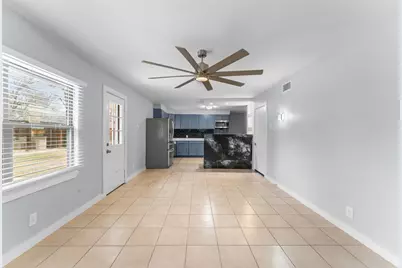 2530 Utica Drive, Dallas, TX 75227 - Photo 7