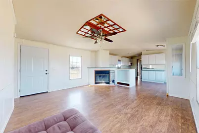 206 Creekview Meadows Court, Springtown, TX 76082 - Photo 5