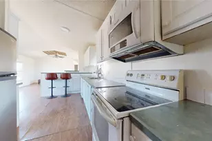 206 Creekview Meadows Ct, Springtown, TX 76082 - Photo 7