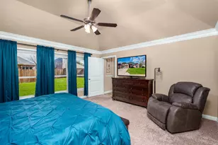 313 Donna Cir, Granbury, TX 76049 - Photo 15