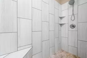 313 Donna Cir, Granbury, TX 76049 - Photo 19