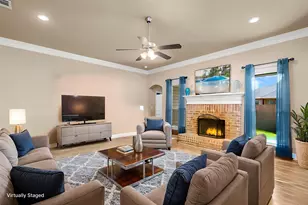 313 Donna Cir, Granbury, TX 76049 - Photo 13