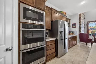 3737 Nassau Drive, Irving, TX 75063 - Photo 7