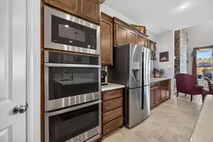 3737 Nassau Dr, Irving, TX 75063 - Photo 7