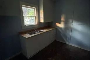 205 1st, Pecan Gap, TX 75469 - Photo 7