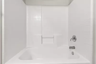 904 Roseanne Drive, Commerce, TX 75428 - Photo 13